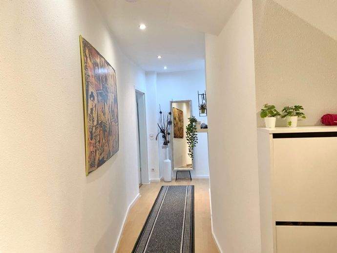 Etagenwohnung Fürth Weikershof - 3 Zimmer, 92 m&sup2;, 990&euro; | Angebot:26796666