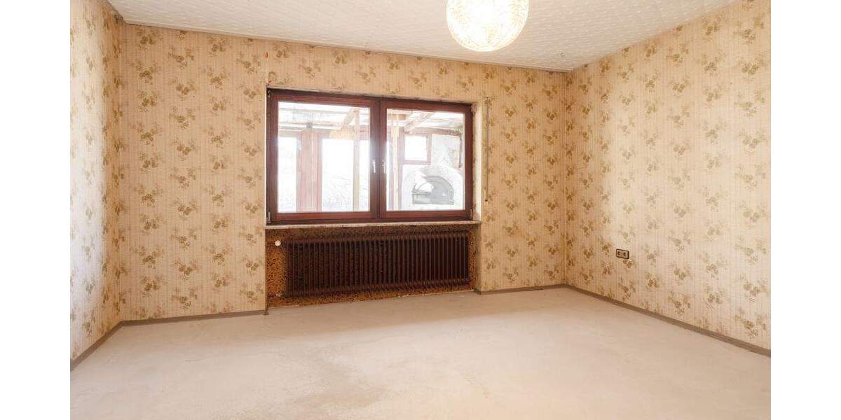 Mehrfamilienhaus, Wohnhaus Burgthann/ Oberferrieden Oberferrieden - 7 Zimmer, 231 m&sup2;, 395.000&euro; | Angebot:25661920