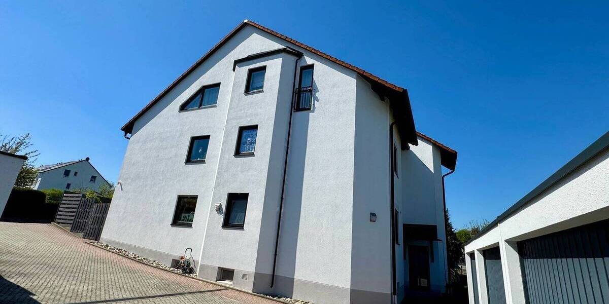 Etagenwohnung Cadolzburg - 3 Zimmer, 79 m&sup2;, 249.000&euro; | Angebot:26787537