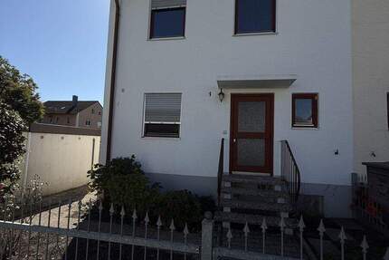 Haus Höchstadt a.d.Aisch Höchstadt - 4 Zimmer, 102 m&sup2;, 330.000&euro; | Angebot:25696326