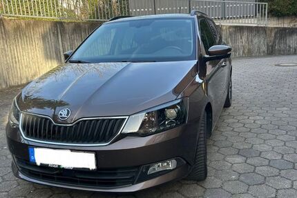 Skoda Fabia 92.027 km 11.690 &euro; Nürnberg 90431