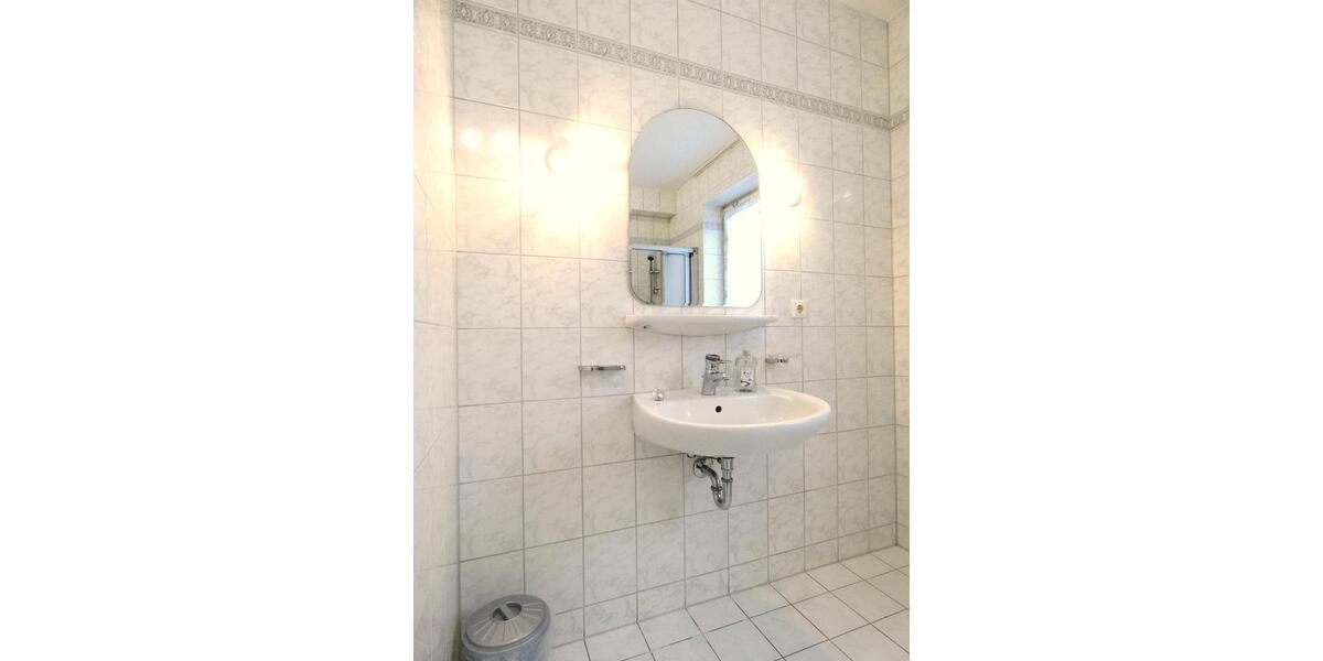 Einfamilienhaus Möhrendorf - 6 Zimmer, 170 m&sup2;, 230&euro; | Angebot:25961830