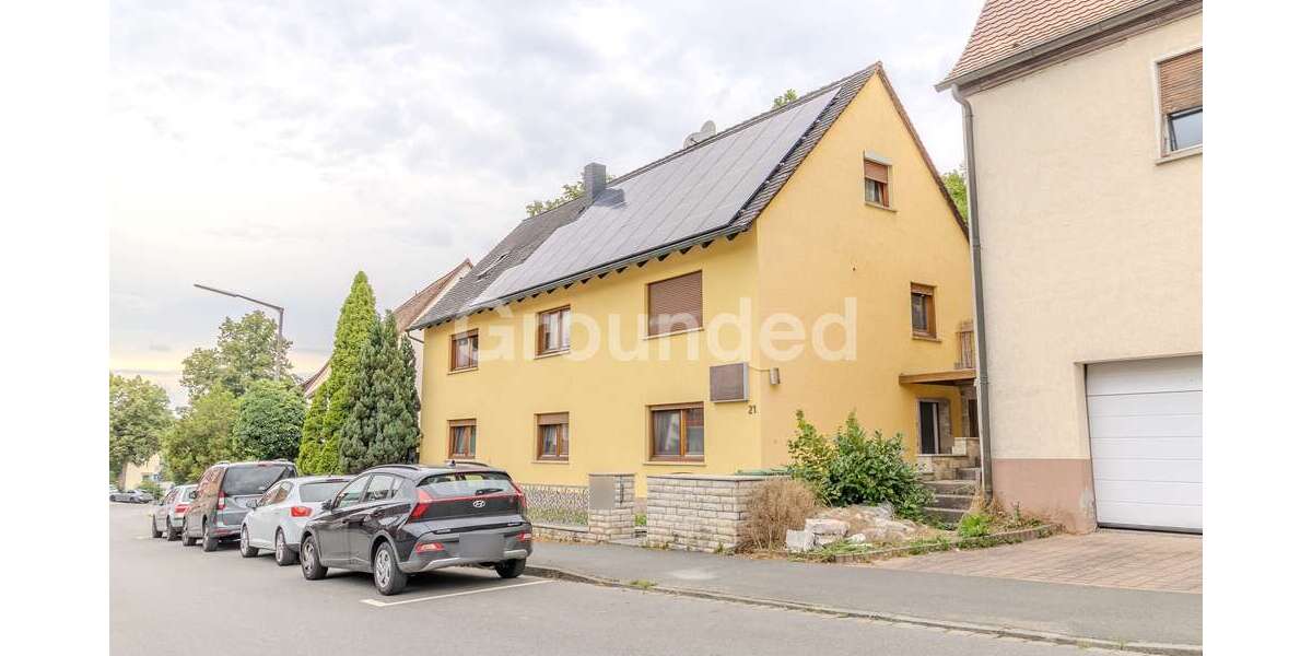 Einfamilienhaus Roßtal - 11 Zimmer, 299 m&sup2;, 679.000&euro; | Angebot:22455872