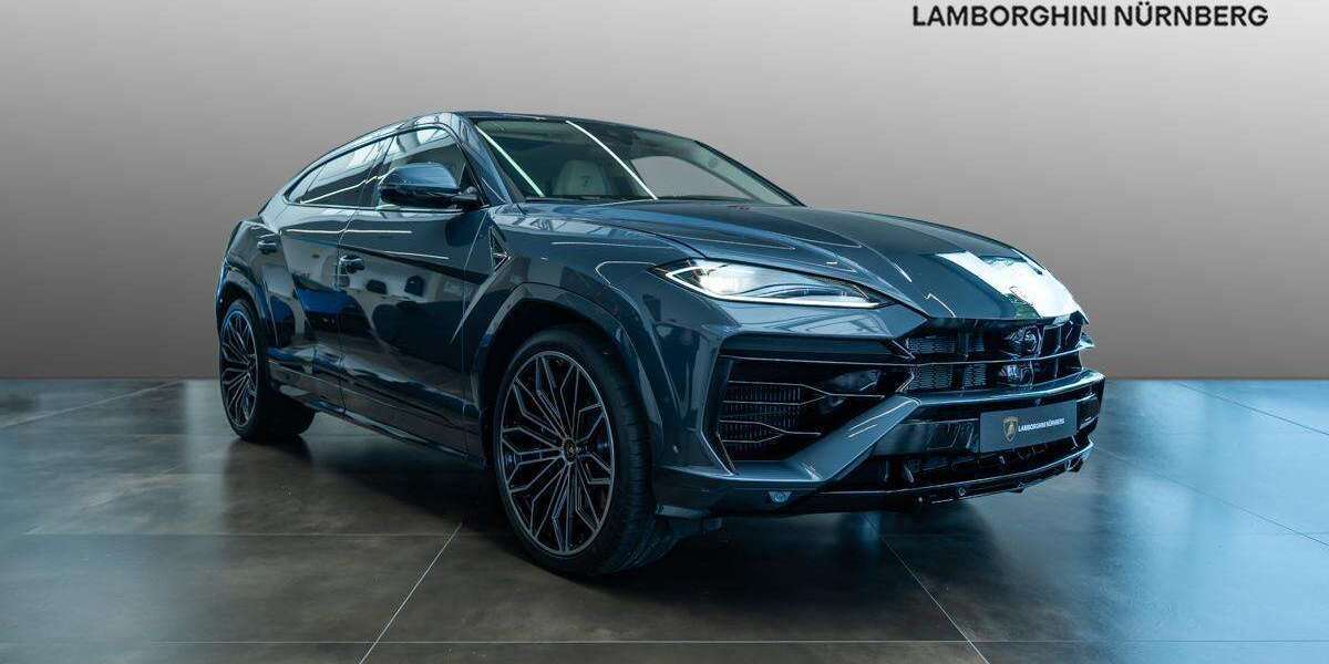 Lamborghini Urus 3.150 km 329.640 &euro; Nürnberg 90441