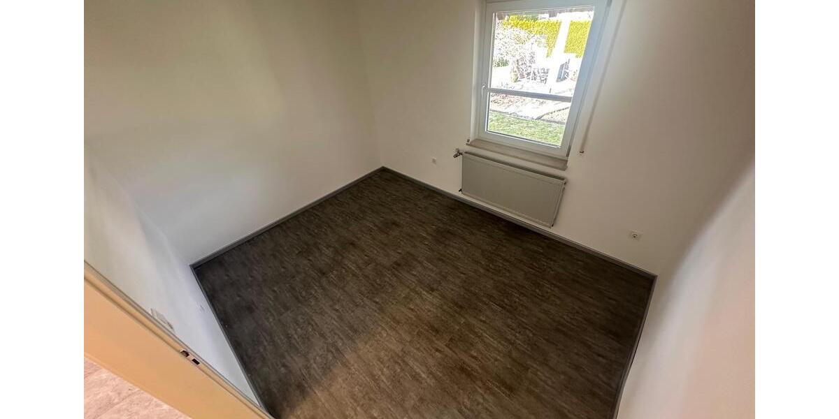 Terrassenwohnung Pyrbaum - 4.5 Zimmer, 122 m&sup2;, 1.350&euro; | Angebot:25980132