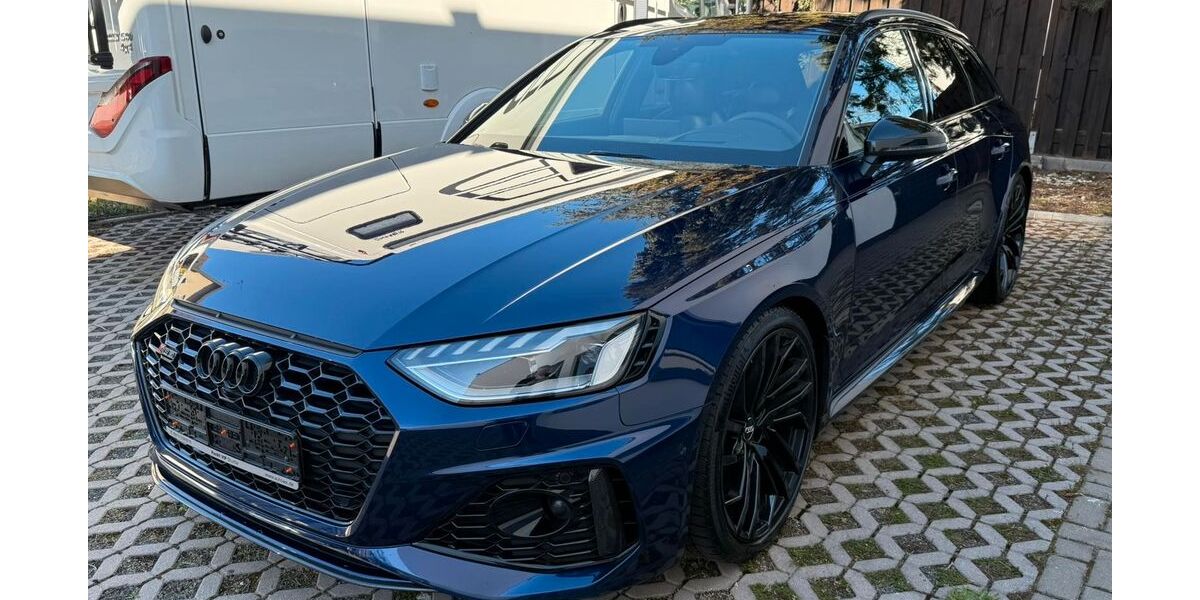 Audi RS4 119.800 km 41.900 &euro; Fürth bei Nürnberg 90765
