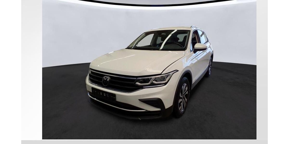 VW Tiguan 40.065 km 24.480 &euro; Cadolzburg 90556