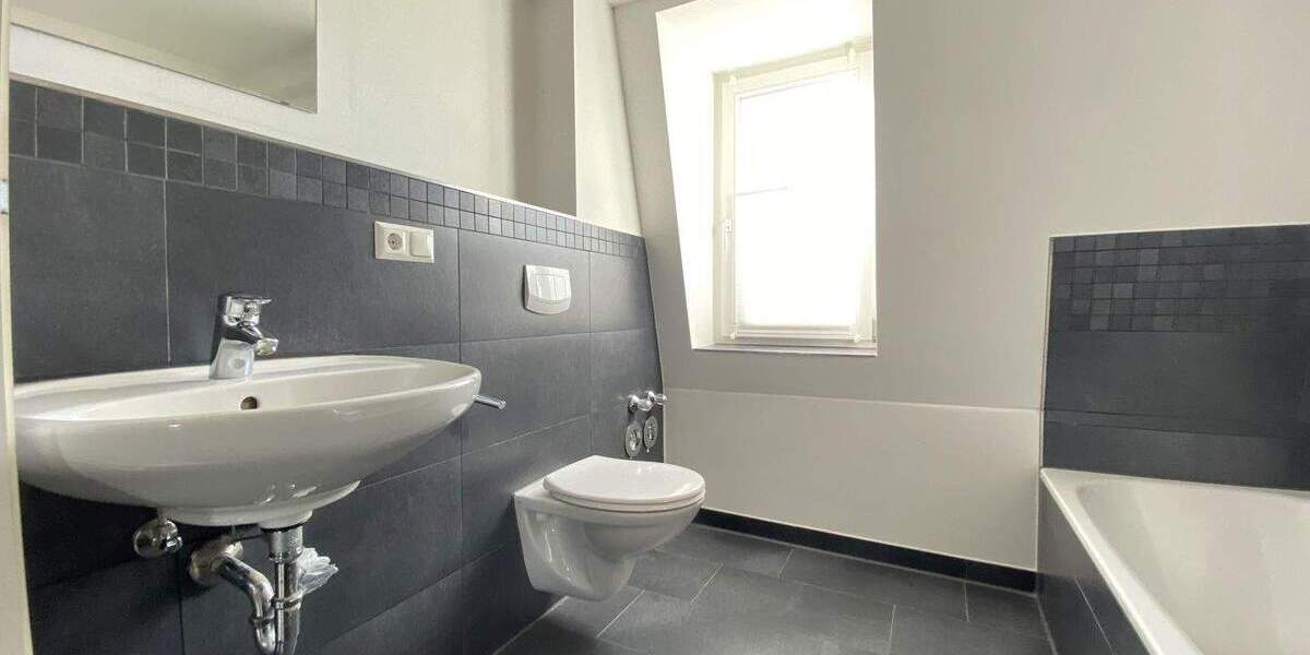 Etagenwohnung Zirndorf - 4 Zimmer, 120 m&sup2;, 399.000&euro; | Angebot:25671026