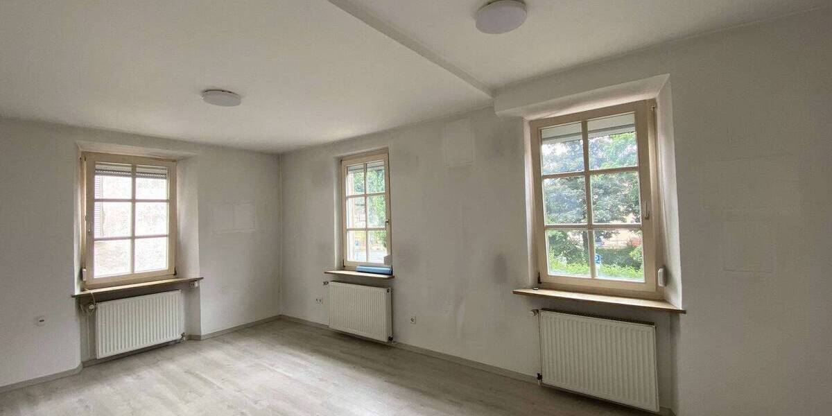 Mehrfamilienhaus, Wohnhaus Forchheim - 6 Zimmer, 200 m&sup2;, 510.000&euro; | Angebot:25734388