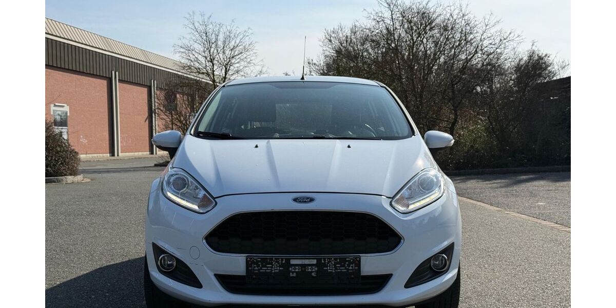 Ford Fiesta 157.050 km 4.990 &euro; Fürth 90763