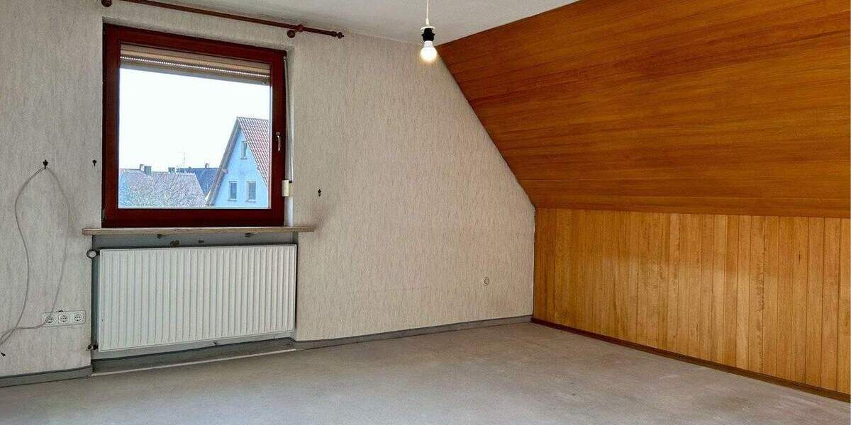 Einfamilienhaus Adelsdorf Aisch - 6 Zimmer, 122 m&sup2;, 345.000&euro; | Angebot:25677867
