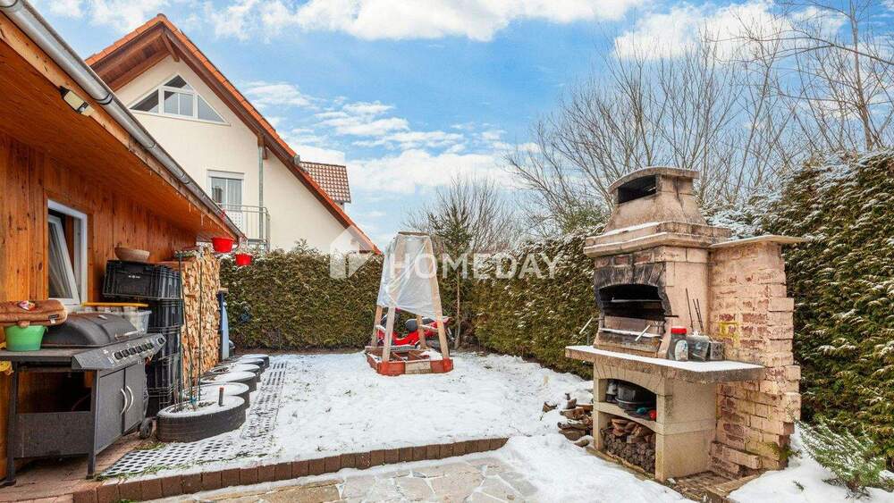 Doppelhaushälfte Erlangen Büchenbach - 8 Zimmer, 111 m&sup2;, 700.000&euro; | Angebot:25737636