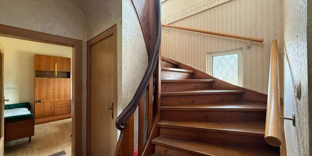 Einfamilienhaus Nürnberg Worzeldorf - 4 Zimmer, 120 m&sup2;, 550.000&euro; | Angebot:25671466