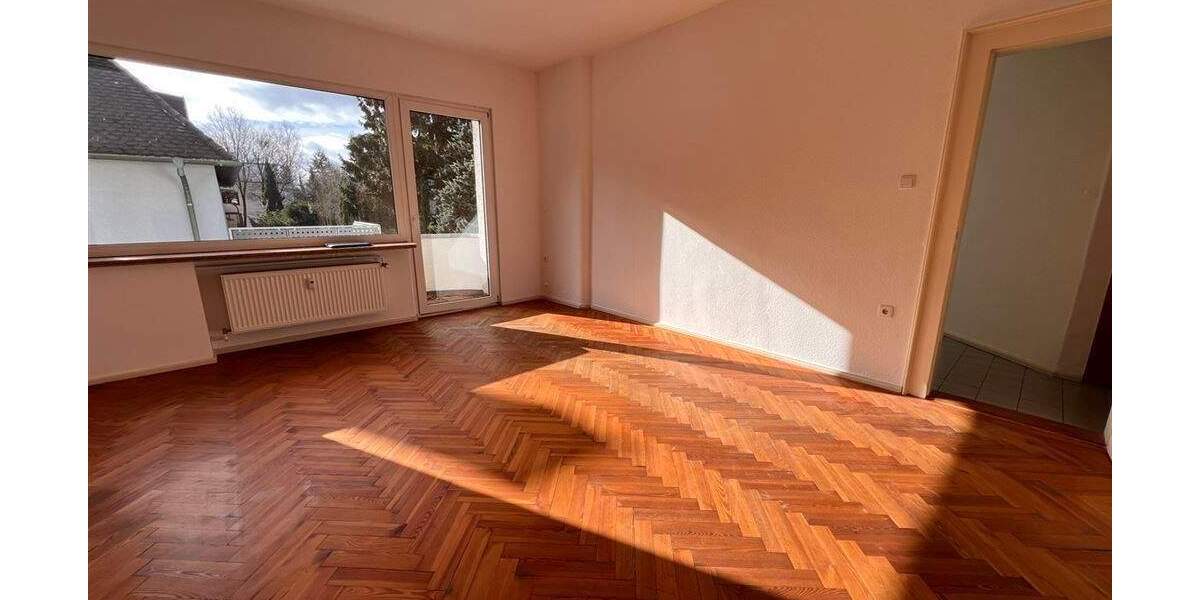 Etagenwohnung Nürnberg Gleißhammer - 3 Zimmer, 100 m&sup2;, 1.200&euro; | Angebot:25661487