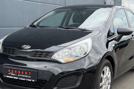 Kia Rio 61.000 km 6.600 &euro; Fürth 90763