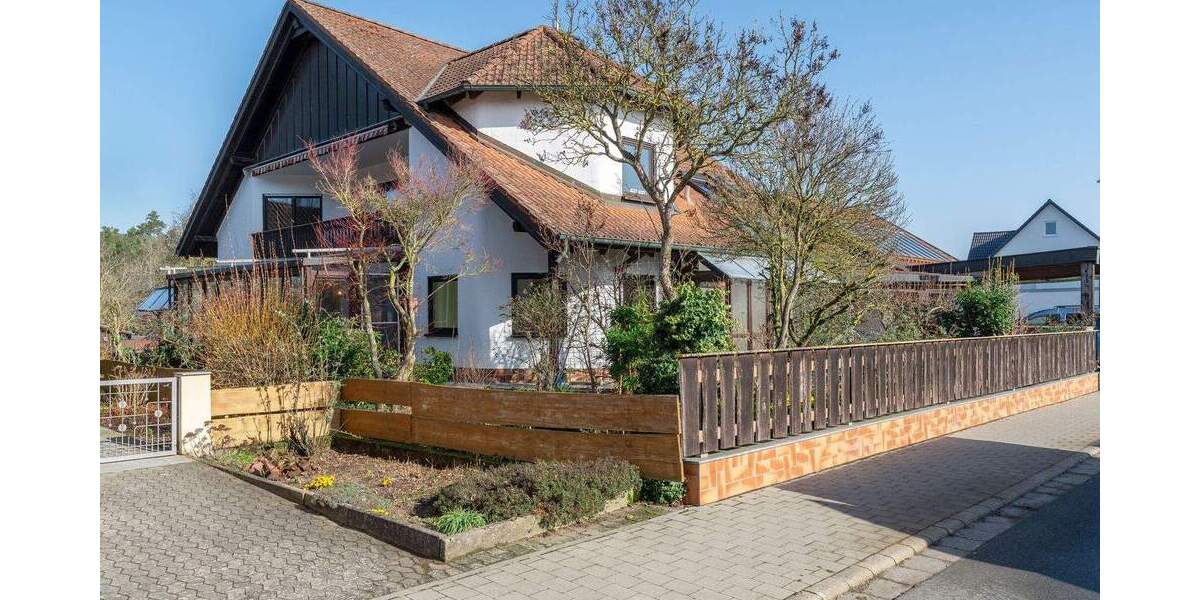 Mehrfamilienhaus, Wohnhaus Hagenbüchach - 1 Zimmer, 261 m&sup2;, 635.000&euro; | Angebot:25670108