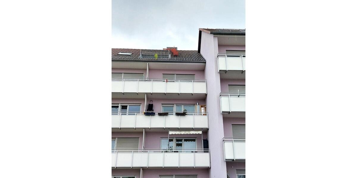 Dachgeschoßwohnung Nürnberg Gibitzenhof - 2 Zimmer, 62 m&sup2;, 219.000&euro; | Angebot:26480625
