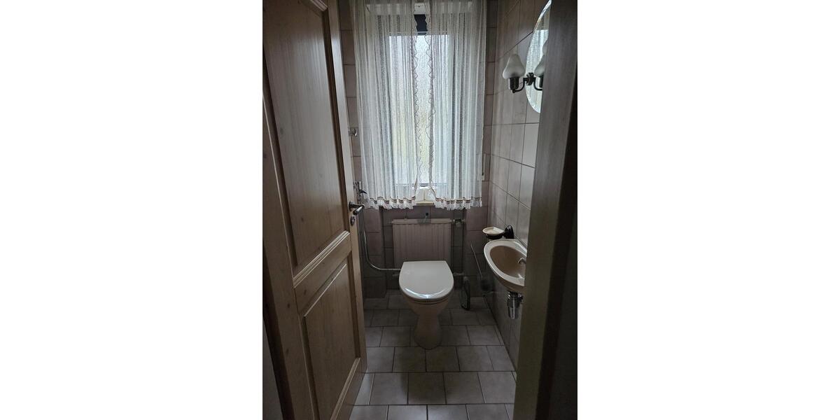 Einfamilienhaus Abenberg - 6 Zimmer, 160 m&sup2;, 2.060&euro; | Angebot:26614468