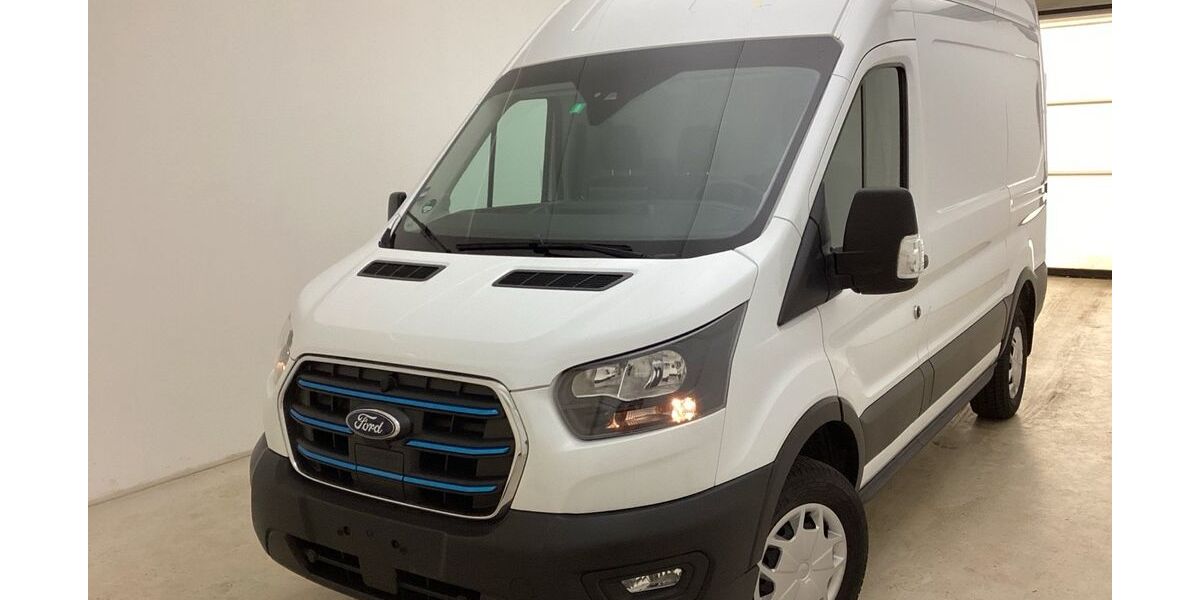 Ford Transit 2.025 km 33.970 &euro; Nürnberg 90431