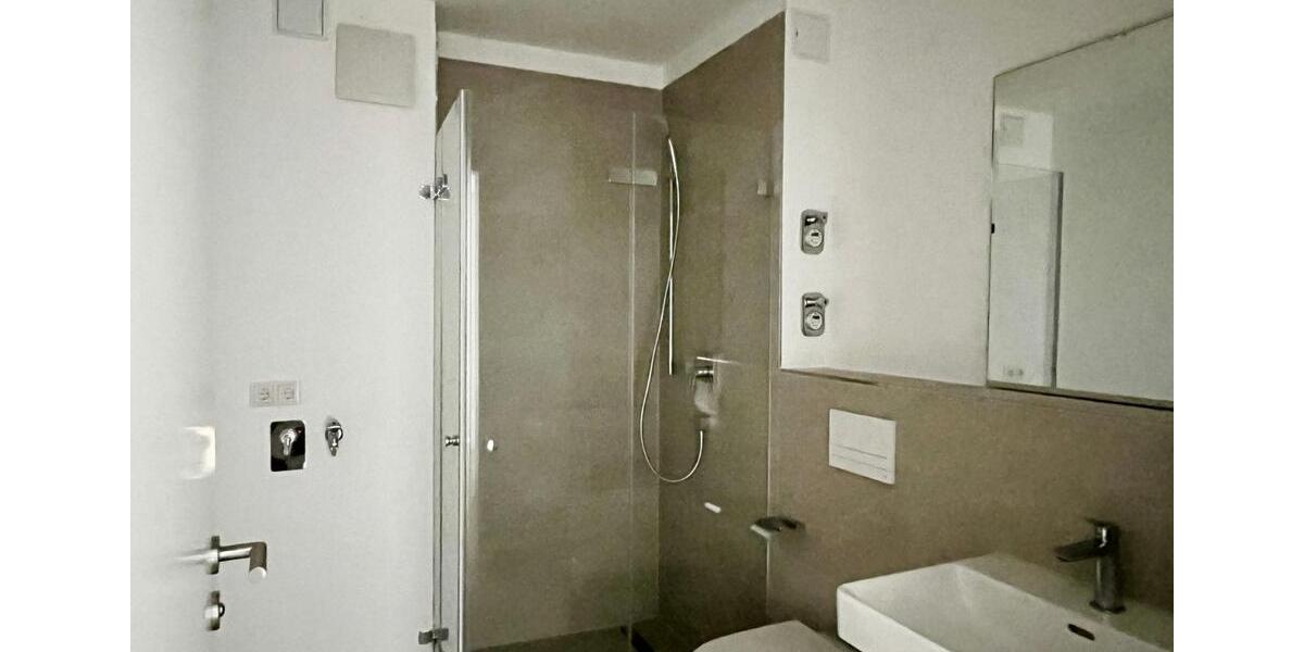 Etagenwohnung Fürth Südstadt - 2 Zimmer, 61 m&sup2;, 1.215&euro; | Angebot:21812562