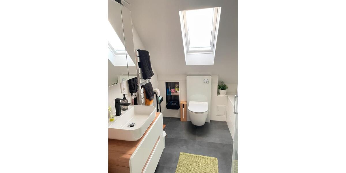 Dachgeschoßwohnung Roth - 3 Zimmer, 78 m&sup2;, 309.000&euro; | Angebot:25299720