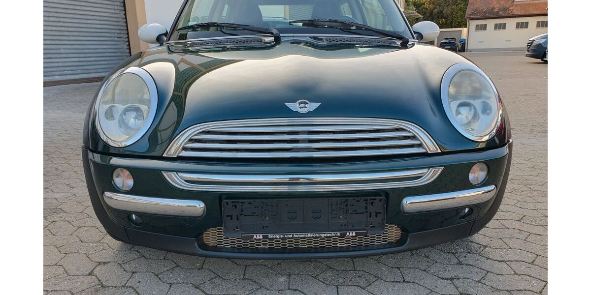 Mini Cooper 150.000 km 2.399 &euro; Nürnberg 90489