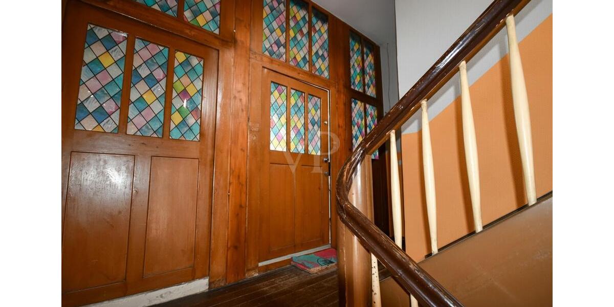 Etagenwohnung Fürth Südstadt - 6 Zimmer, 143 m&sup2;, 2.500&euro; | Angebot:26137228