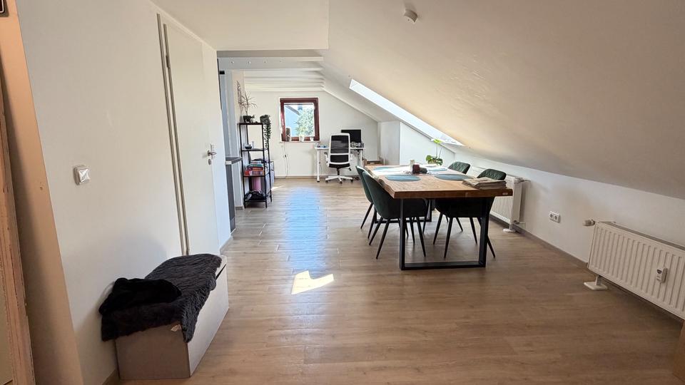 Dachgeschoßwohnung Erlangen Alterlangen - 2 Zimmer, 38 m&sup2;, 740&euro; | Angebot:27563028