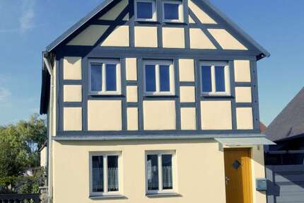 Haus Weisendorf - 3 Zimmer, 111 m&sup2;, 358.000&euro; | Angebot:23416912