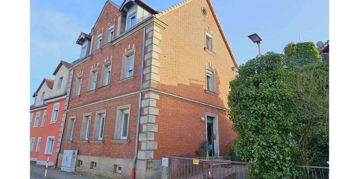 Einfamilienhaus Zirndorf - 9 Zimmer, 200 m&sup2;, 460.000&euro; | Angebot:25840689