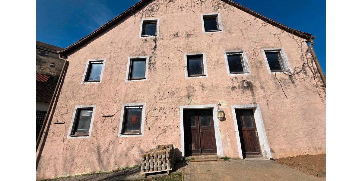 Mehrfamilienhaus, Wohnhaus Gräfenberg - 180.000&euro; | Angebot:25395540