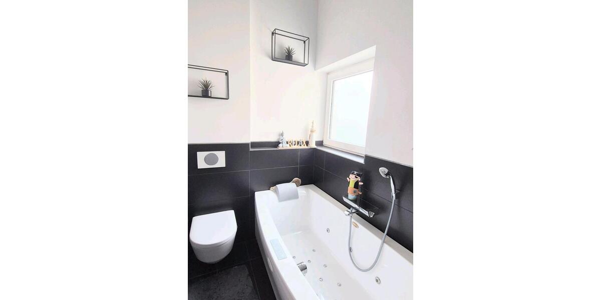 Reihenhaus Schwabach - 3 Zimmer, 113 m&sup2;, 450.000&euro; | Angebot:25370173