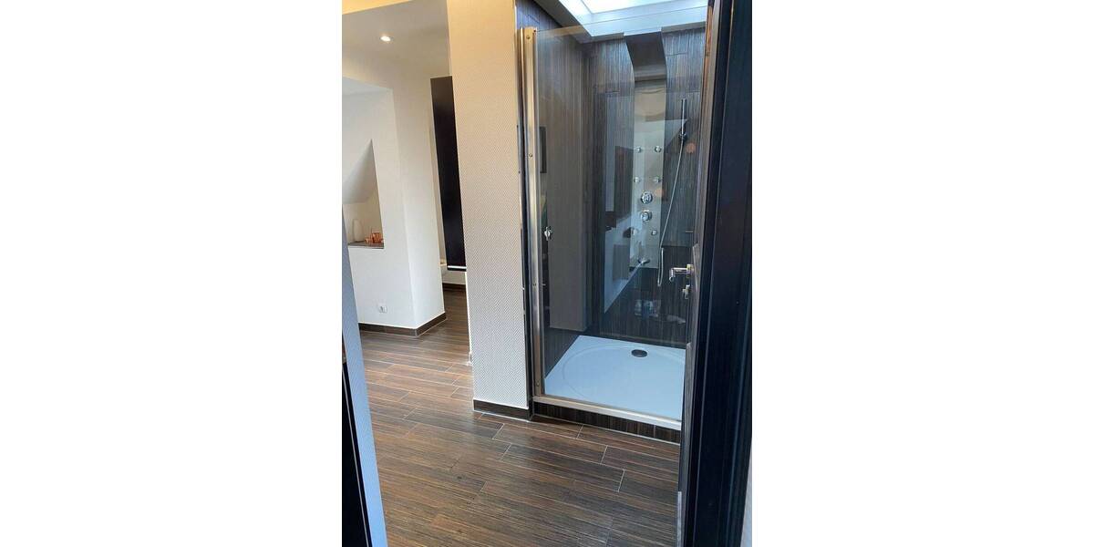 Etagenwohnung Fürth Innenstadt - 4 Zimmer, 164 m&sup2;, 2.000&euro; | Angebot:26894514