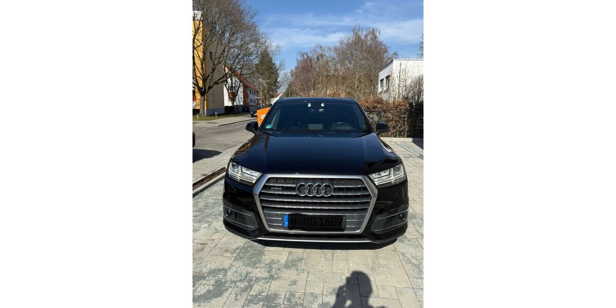 Audi Q7 190.000 km 32.500 &euro; Nürnberg 90469