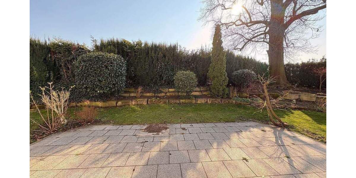 Etagenwohnung Nürnberg Gaismannshof - 4 Zimmer, 145 m&sup2;, 1.950&euro; | Angebot:26644405