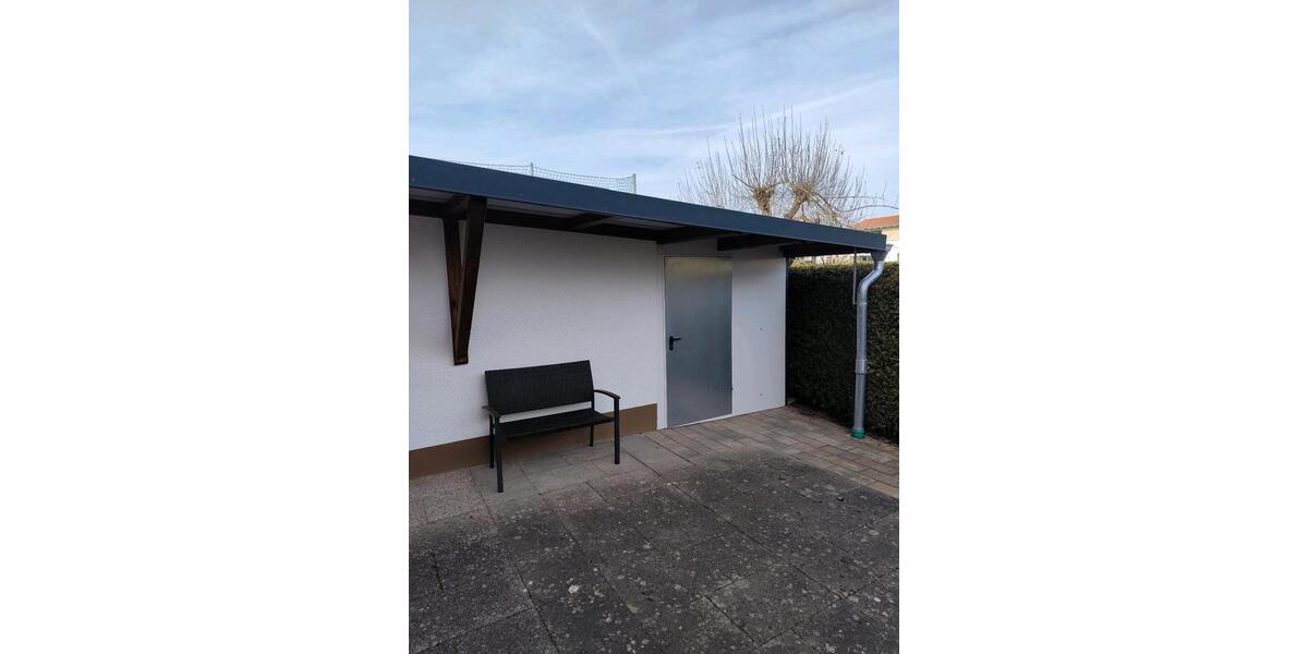 Erdgeschoßwohnung Neuendettelsau - 4 Zimmer, 103 m&sup2;, 1.100&euro; | Angebot:25862181