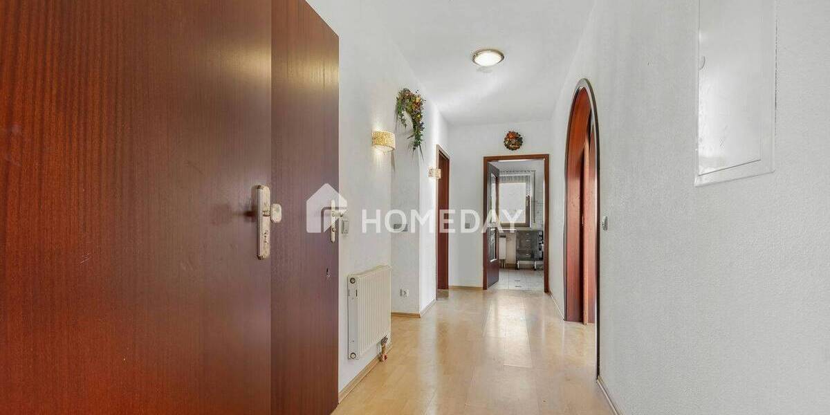 Einfamilienhaus Neunkirchen a. Brand Neunkirchen - 8 Zimmer, 211 m&sup2;, 595.000&euro; | Angebot:25738059