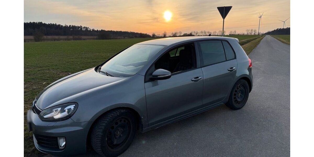 VW Golf 142.110 km 12.000 &euro; Nürnberg 90459