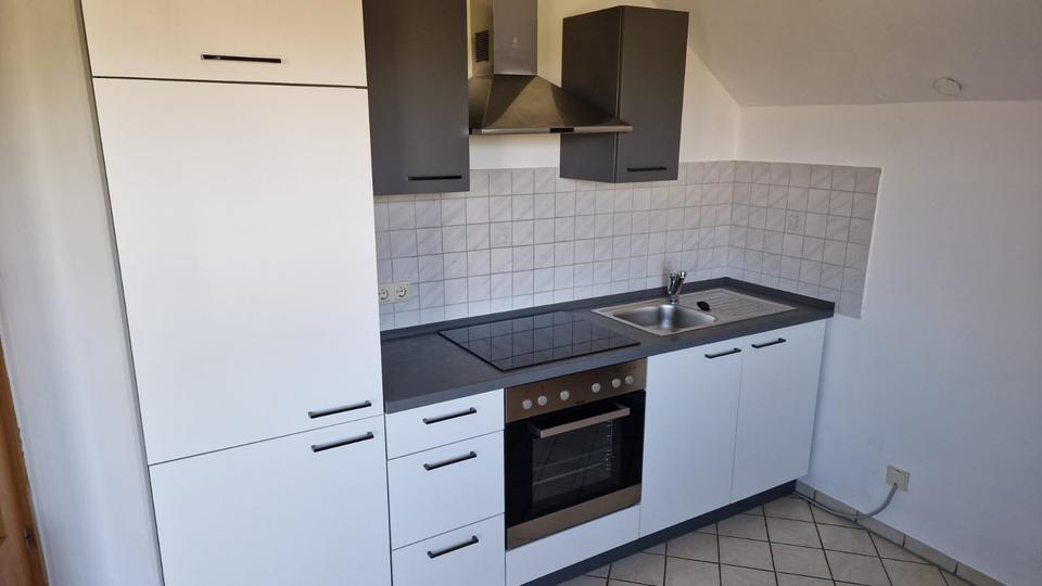 Dachgeschoßwohnung Forchheim - 1 Zimmer, 41 m&sup2;, 590&euro; | Angebot:26007878