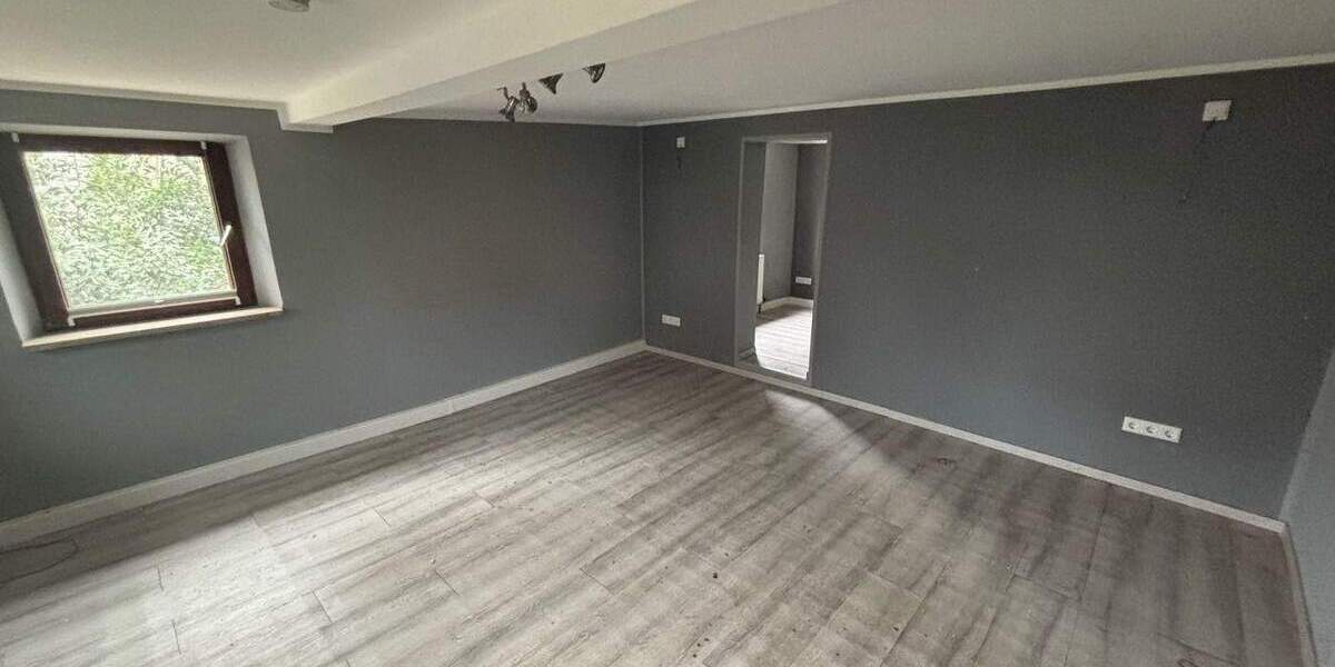 Einfamilienhaus Nürnberg Großgründlach - 7 Zimmer, 145 m&sup2;, 471.000&euro; | Angebot:25779107