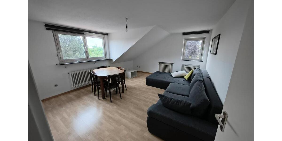 Dachgeschoßwohnung Erlangen Am Anger - 3 Zimmer, 45 m&sup2;, 700&euro; | Angebot:26549938