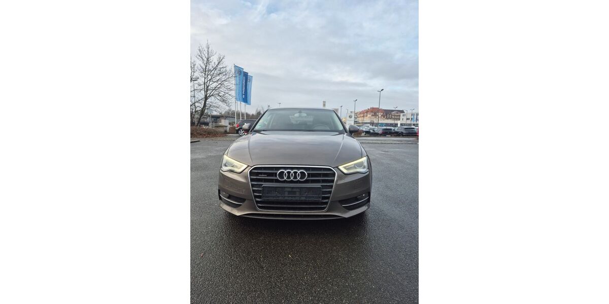 Audi A3 302.732 km 7.300 &euro; Nürnberg 90431
