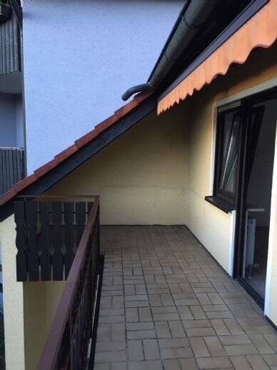 Etagenwohnung Heßdorf - 3 Zimmer, 89 m&sup2;, 890&euro; | Angebot:25665158