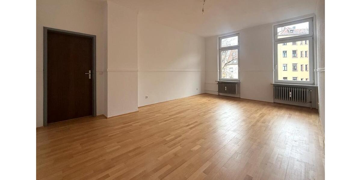 Etagenwohnung Nürnberg Eberhardshof - 3 Zimmer, 105 m&sup2;, 1.360&euro; | Angebot:25481406