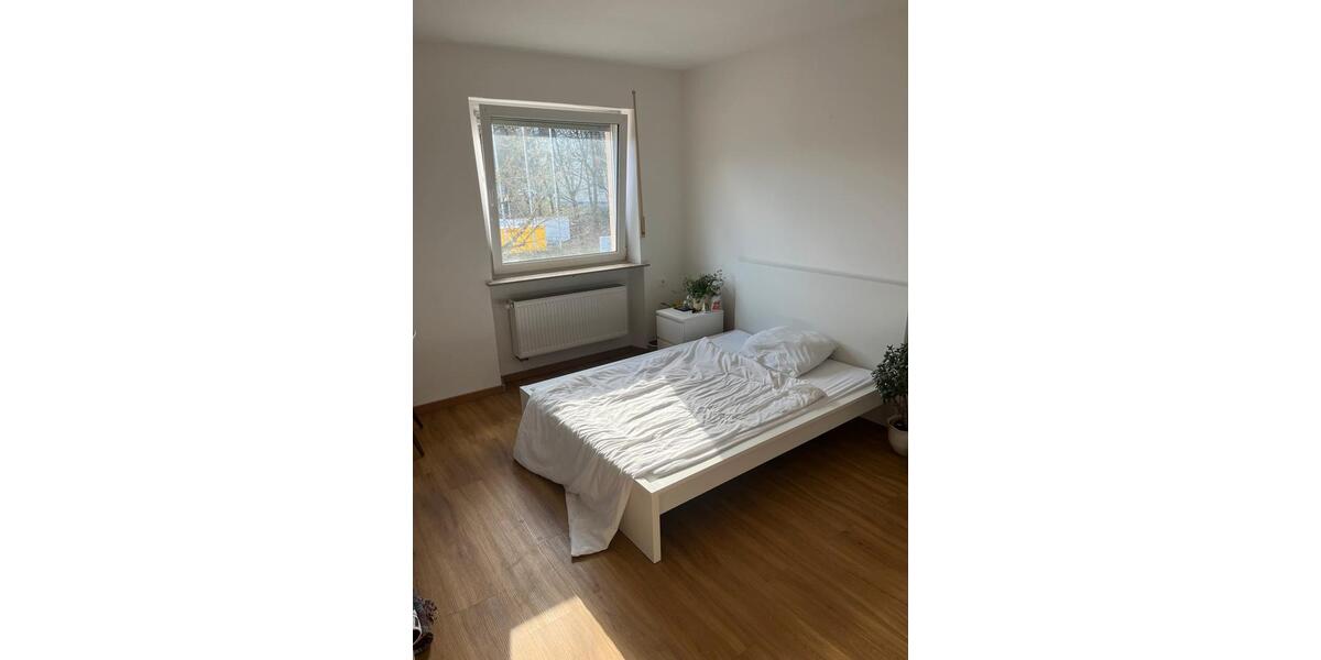 Etagenwohnung Nürnberg Erlenstegen - 1 Zimmer, 20 m&sup2;, 520&euro; | Angebot:25296182