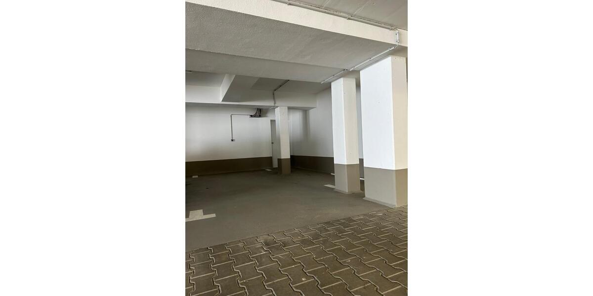 Etagenwohnung Nürnberg - 2 Zimmer, 65 m&sup2;, 1.300&euro; | Angebot:25937755