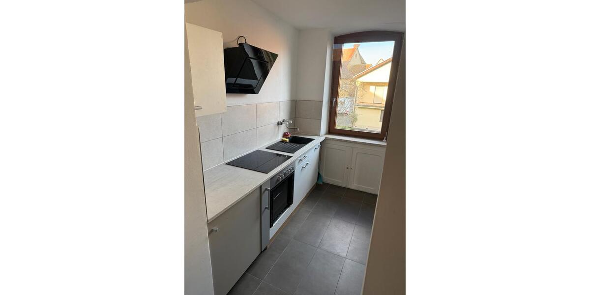 Etagenwohnung Uehlfeld - 3 Zimmer, 66 m&sup2;, 140.000&euro; | Angebot:26019629