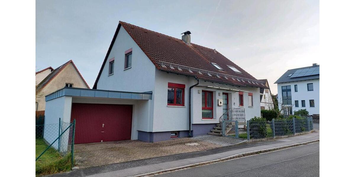 Einfamilienhaus Burgthann - 6 Zimmer, 160 m&sup2;, 660.000&euro; | Angebot:24284184