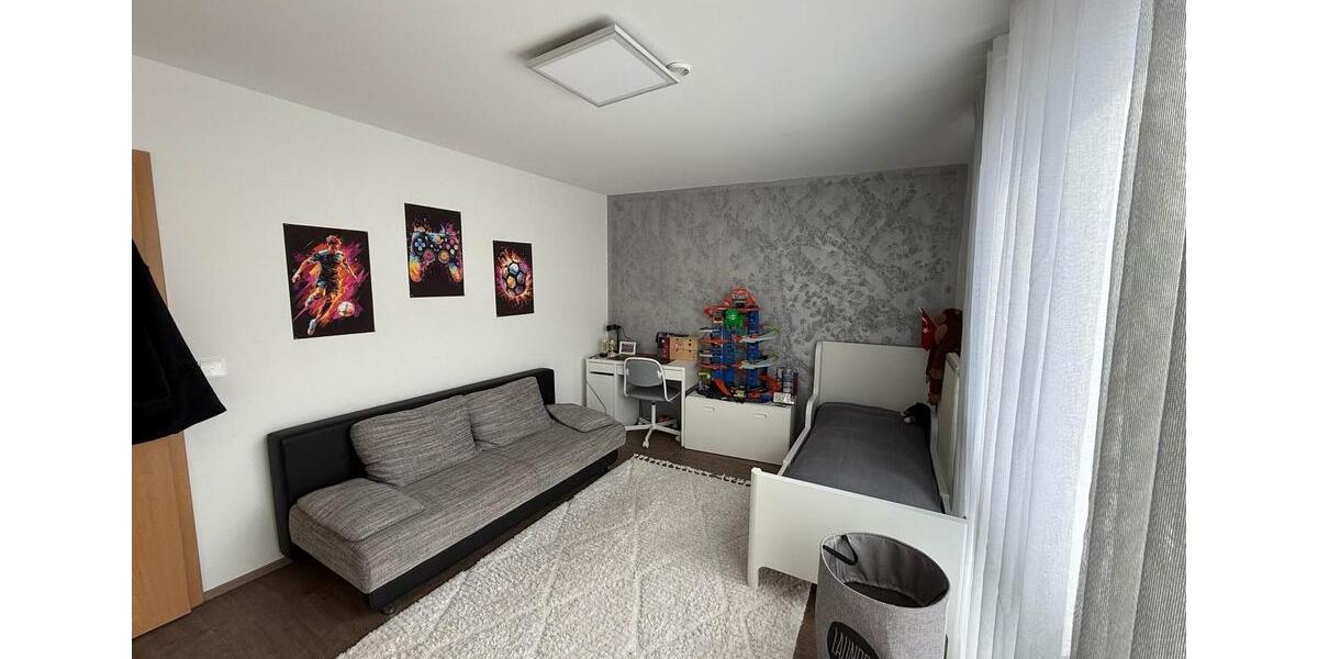 Reihenhaus Zirndorf - 4 Zimmer, 130 m&sup2;, 679.000&euro; | Angebot:25049648