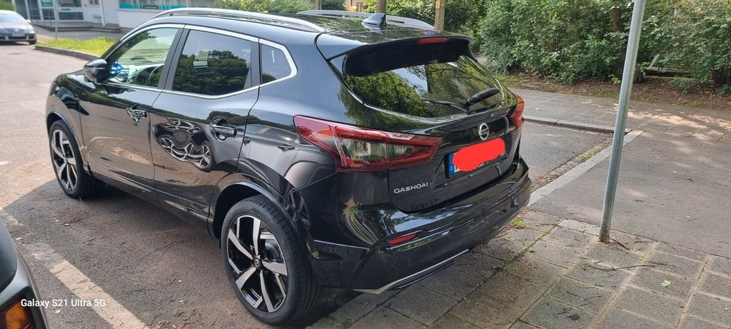 Nissan Qashqai 82.000 km 19.500 &euro; Nürnberg 90473
